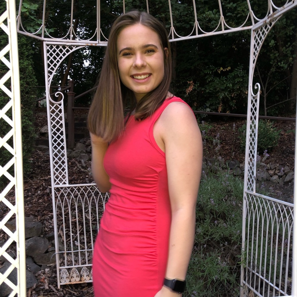 Meet your Posher, Caroline